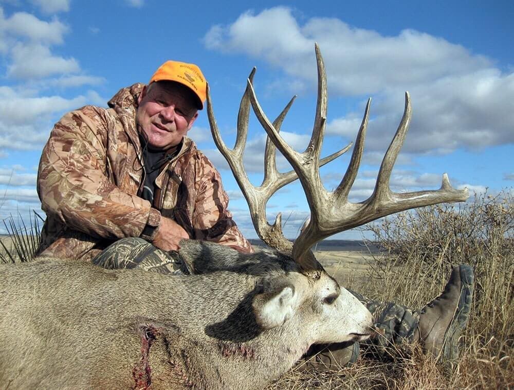 South Dakota Rifle Mule Deer Hunting book now